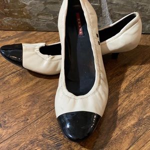 Comfy Prada kitten heels